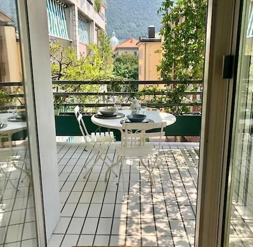 Apartment Mascalzone Latino, Center *