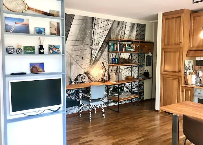 Mascalzone Latino, Center Apartament *
