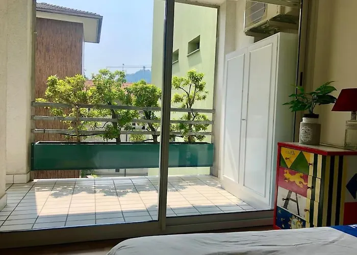 Mascalzone Latino, Center Appartement *